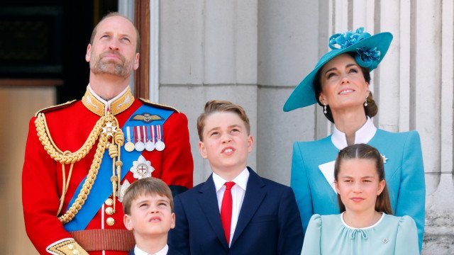 Kate e William preparam filhos para a realeza com discrição e afeto