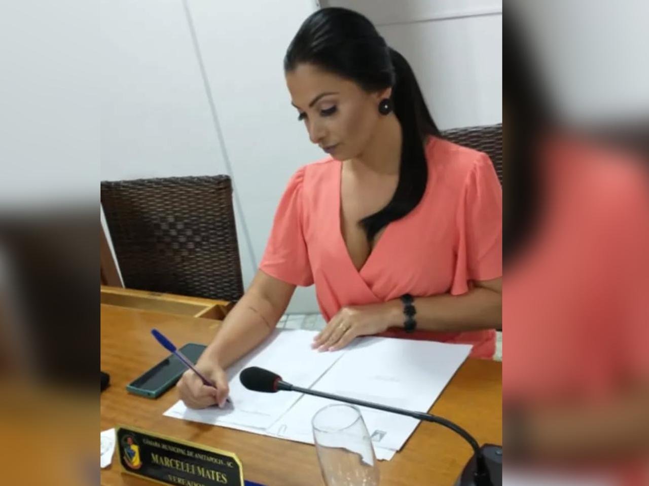 agressão física