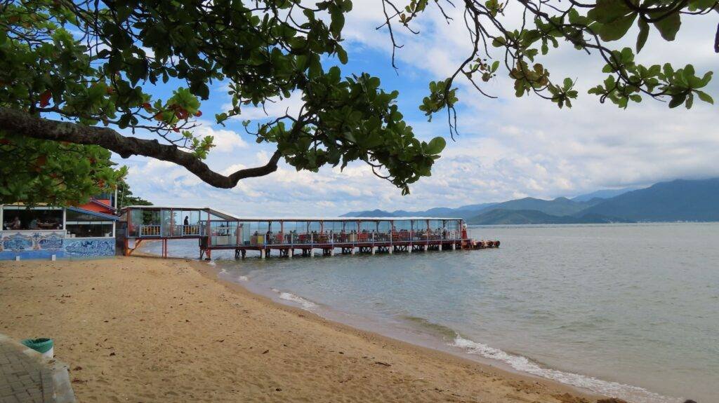 5 Lugares imperdíveis para ver o pôr do sol no outono em Florianópolis