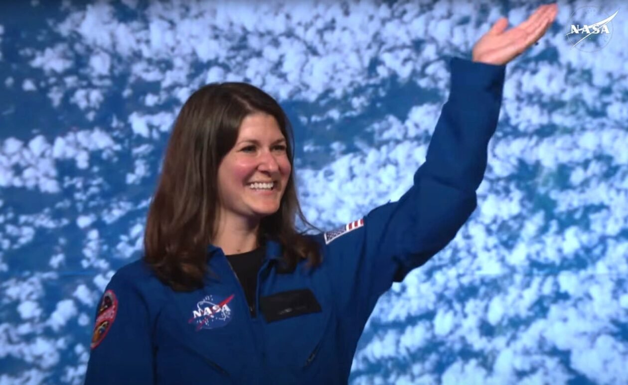 A NASA mostra sua última classe de astronautas - incluindo um geólogo da área de Seattle