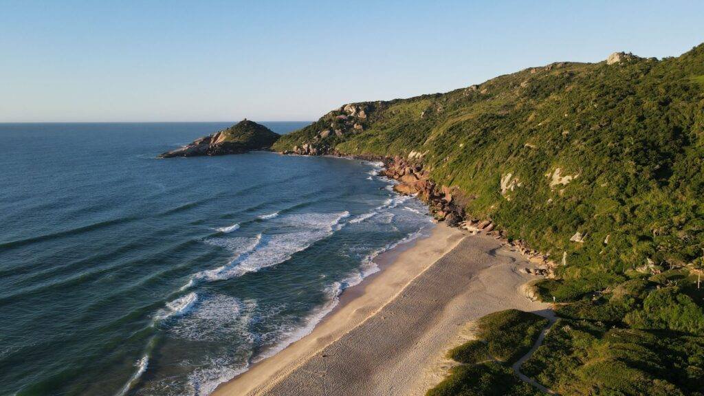 Primavera em Florianópolis: tudo que você precisa saber para aproveitar a estação mais charmosa da ilha 