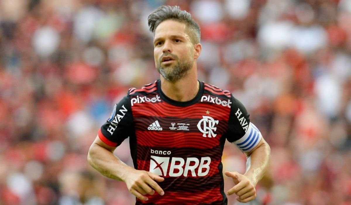 Diego se tornou embaixador de novo empreendimento em construção em Itapema, no litoral norte catarinenseFoto: Gilvan de Souza/C.R. Flamengo/ND Mais