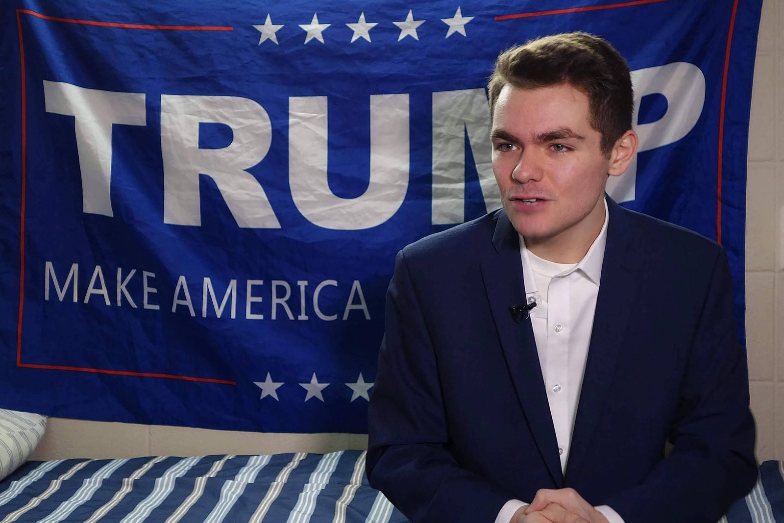 Trump deve confrontar extremistas para não ser refém deles - 07/11/2025 - Ross Douthat