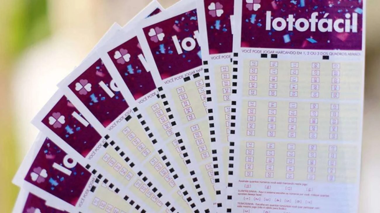 Resultado da Lotofácil 3565 desta quarta-feira (17): confira os números sorteados