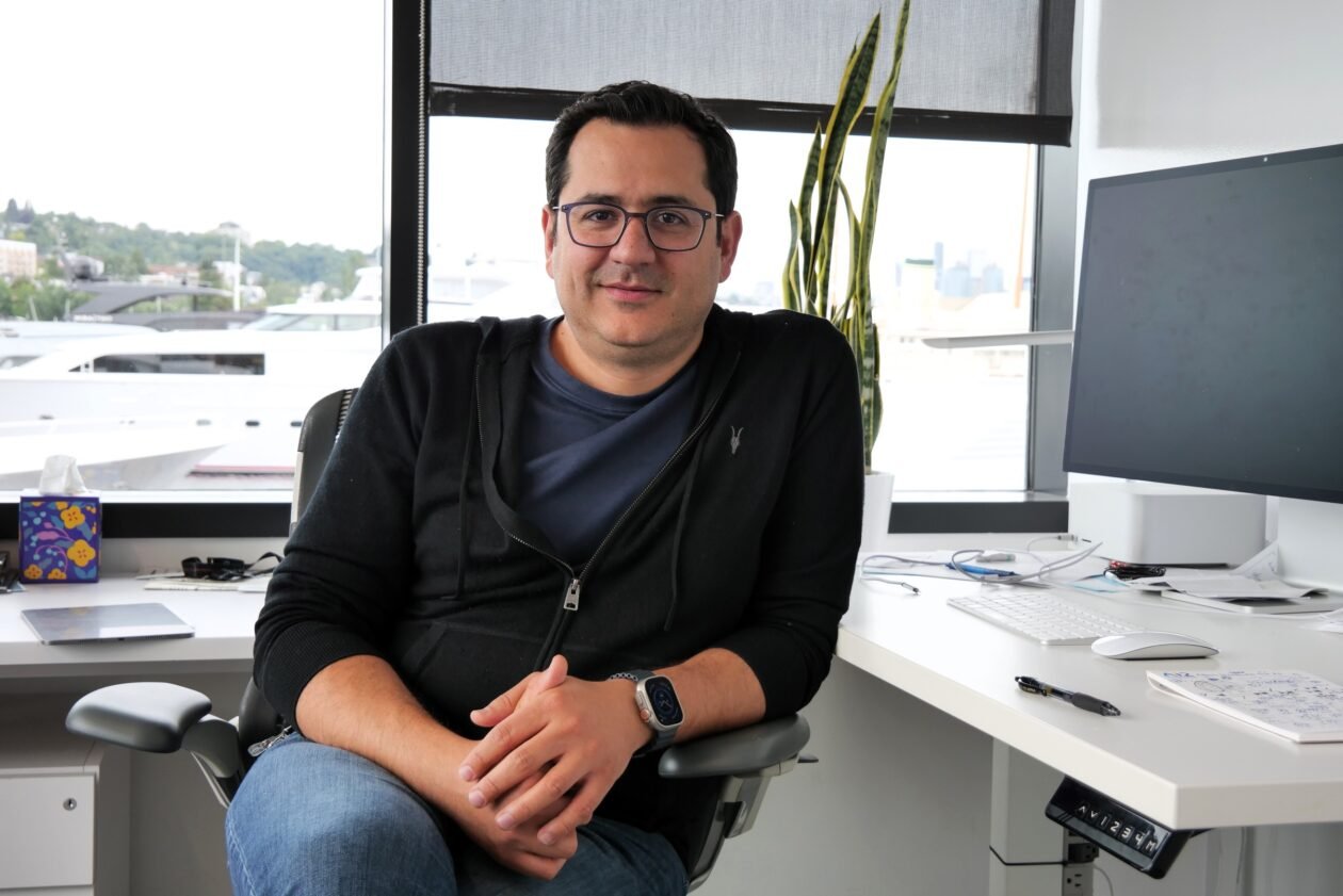 Allen Institute for AI rivaliza com Google, Meta e OpenAI com modelo de visão de IA de código aberto