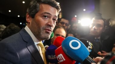 Quem é André Ventura, líder português que chama Lula de ladrão