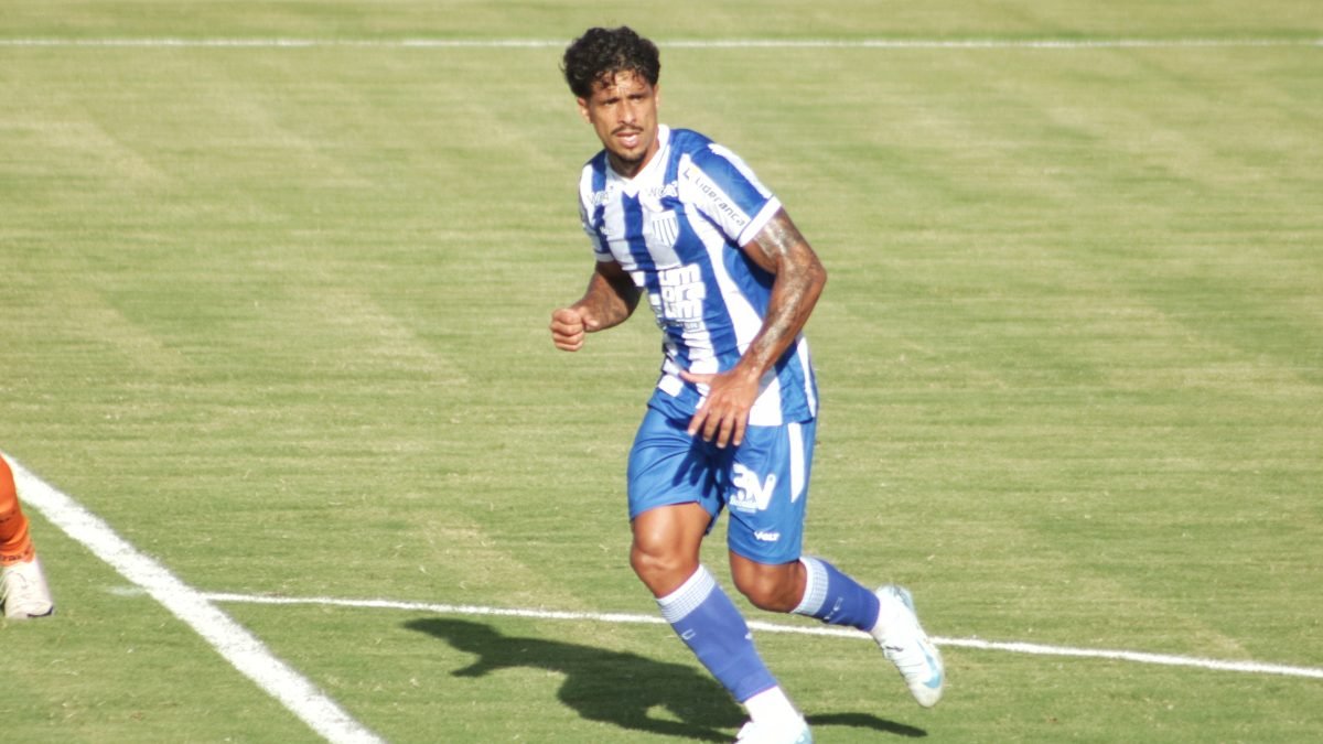 Avaí vence o Santa Catarina em tarde artilheira de Daniel Penha e avança na Taça Acesc