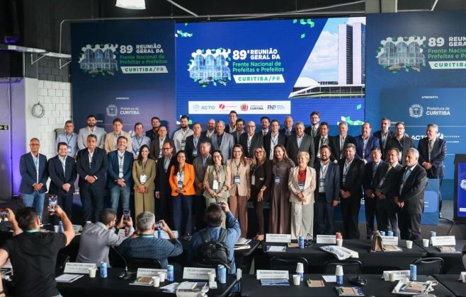 Florianópolis entrega primeiro centro comunitário viabilizado por Outorga Onerosa