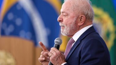 Lula sanciona PL antifacção e defende trechos criticados pelo Ministério da Justiça