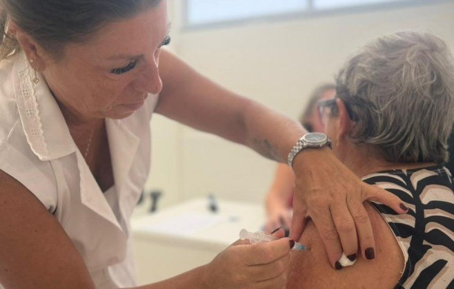 São José registra alta adesão no Dia D de vacinação contra a gripe e aplica cerca de 2,3 mil doses
