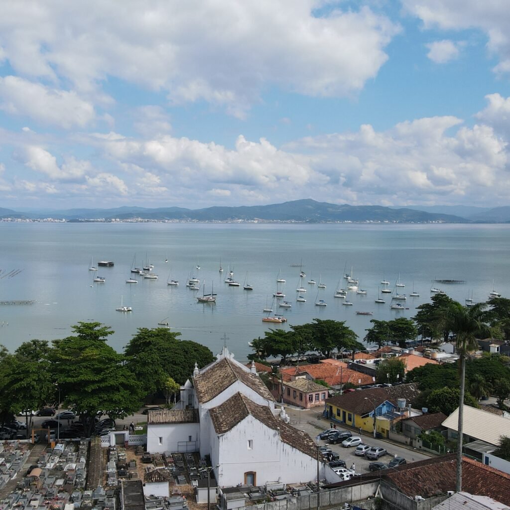 Feriado de Tiradentes na Grande Florianópolis: o que fazer, onde ir e como aproveitar ao máximo! 