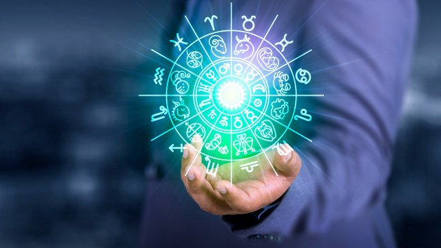 A vida entra nos eixos para estes 4 signos antes do final do mês