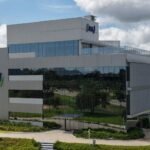 JBS inaugura centro de biotecnologia para desenvolver “superproteínas” em Florianópolis