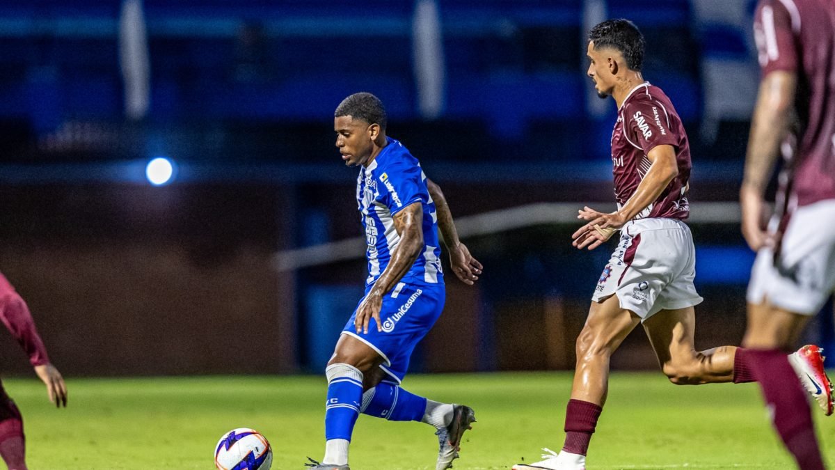 Avaí conta com gol de Jamerson, bate o Caxias e vence a primeira na Copa Sul-Sudeste