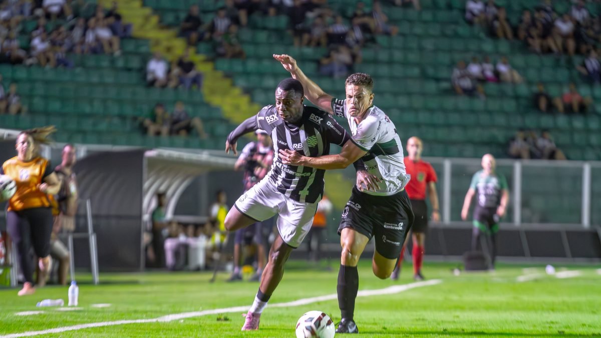 Olé! Figueirense é dominado e perde por 3 a 1 para o Maringá no Scarpelli