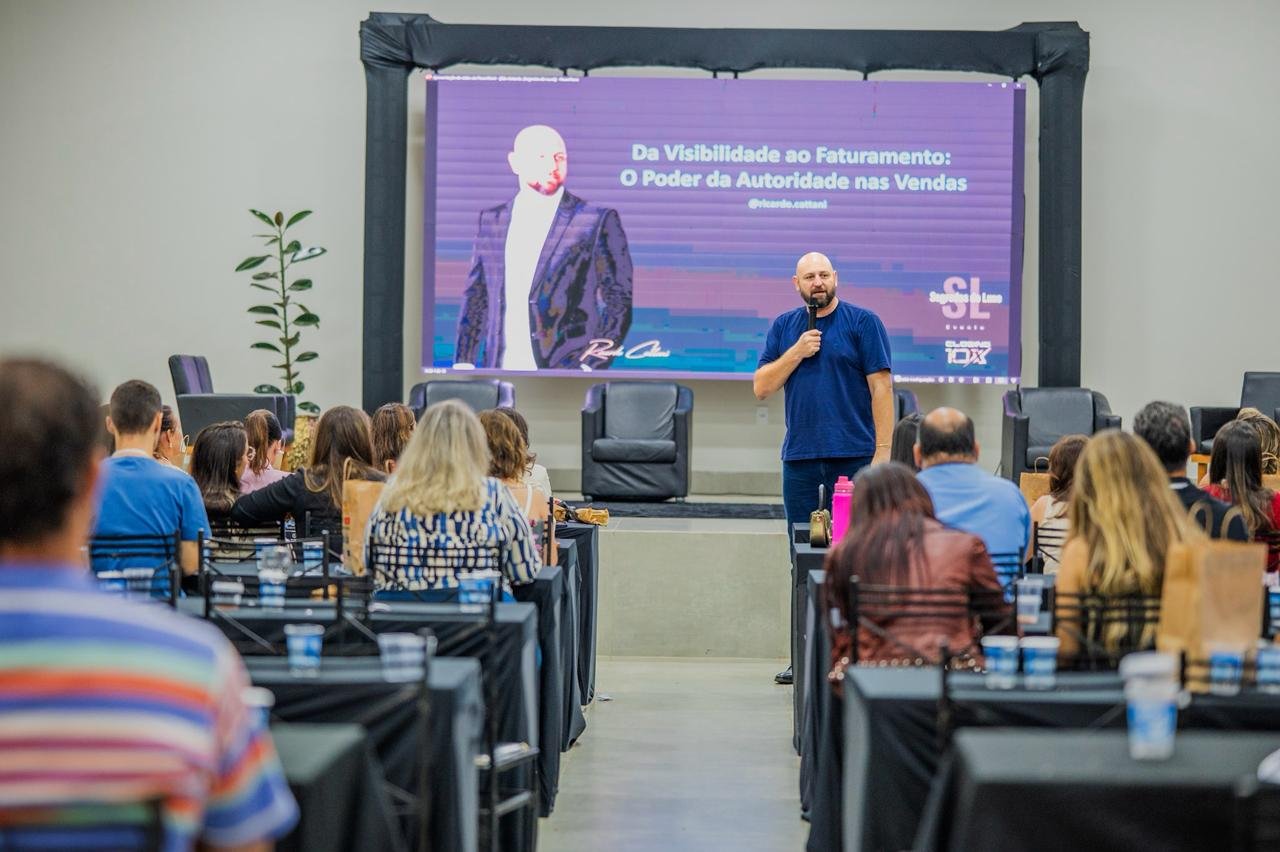 Ricardo Cattani ministra palestra no maior evento de mercado de luxo do Brasil