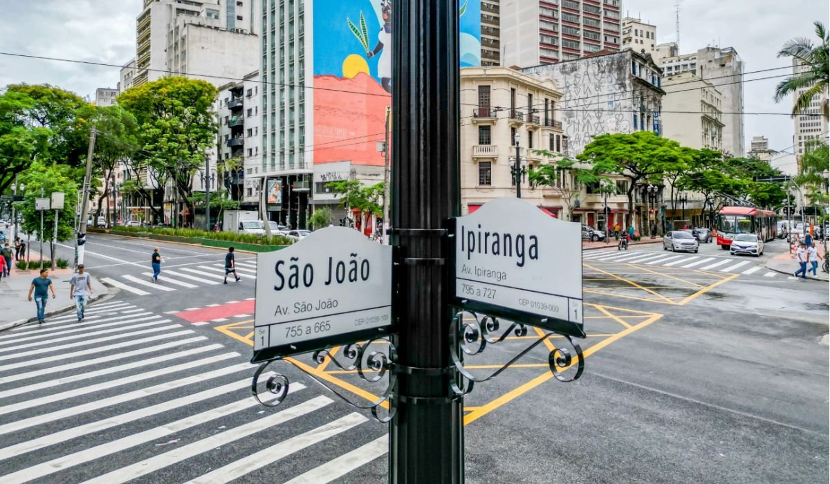Cruzamento entre a Avenida Ipiranga e Avenida São João, onde ficaria a 'Times Square' em SP