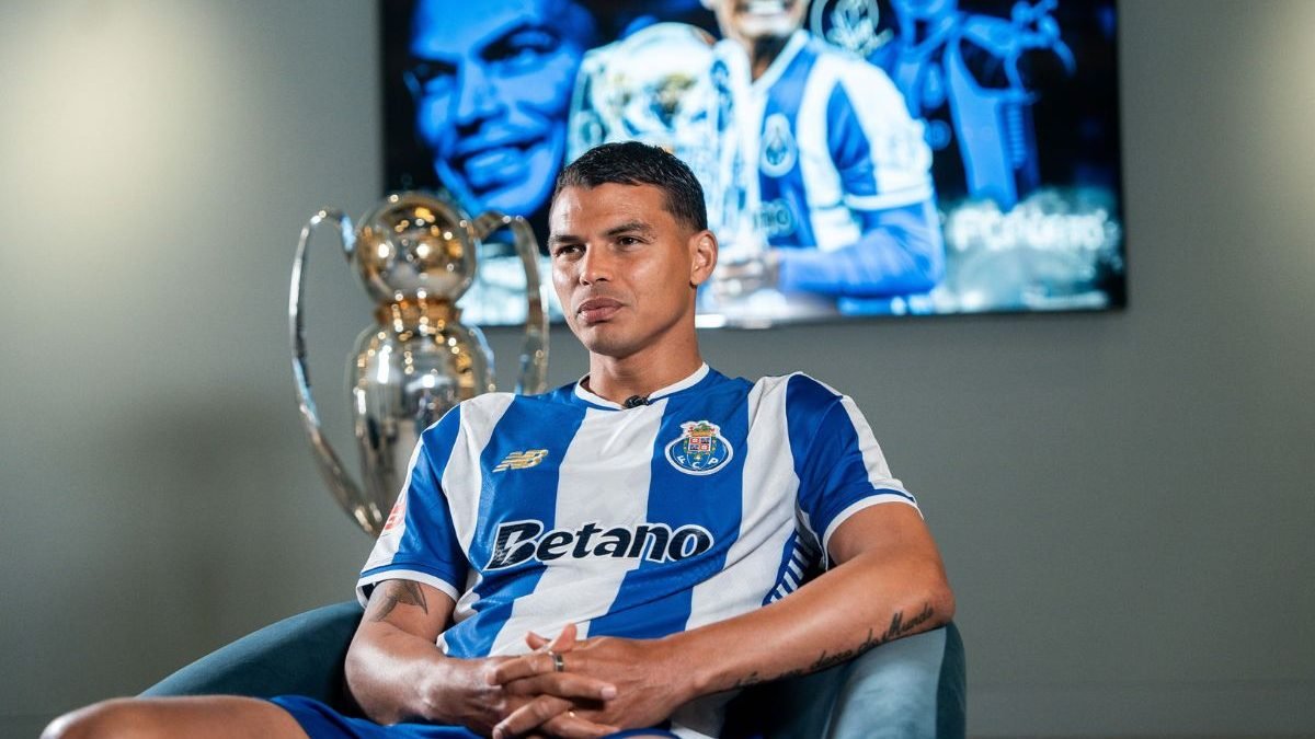 Thiago Silva deixa o Porto após apenas cinco meses