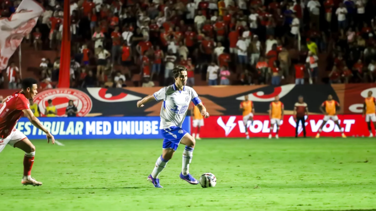 Avaí faz atuação irreconhecível contra o Vila Nova