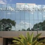 Alergia, inchaço, deformação, dor intensa, queimaduras: Resolução proíbe uso de PMMA por médicos em procedimentos na pele