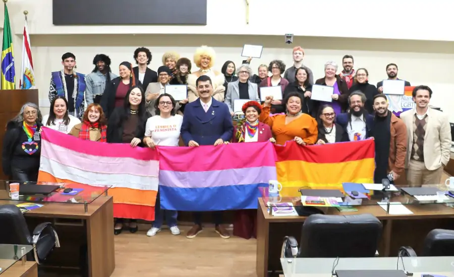 Câmara realiza Sessão Solene em homenagem ao Mês do Orgulho LGBTQIAPN+ • Sul de Floripa
