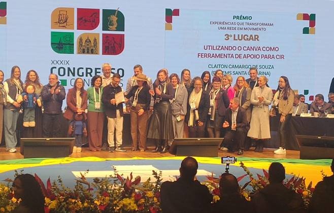 COSEMS/SC conquista cinco prêmios nacionais no terceiro dia do Congresso do CONASEMS