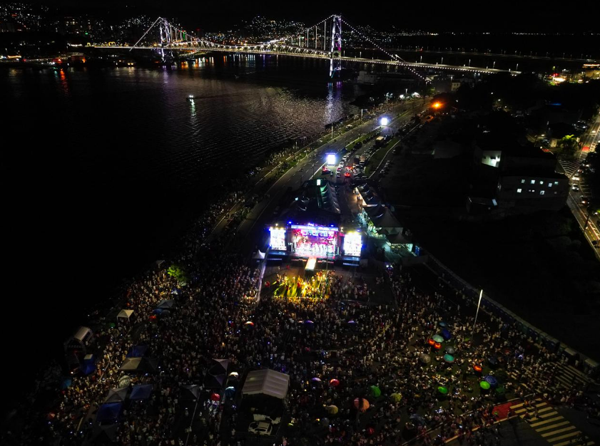 Está confirmada a atração de “Sorriso Maroto” no Réveillon 2027 na Beira-Mar Continental em Florianópolis