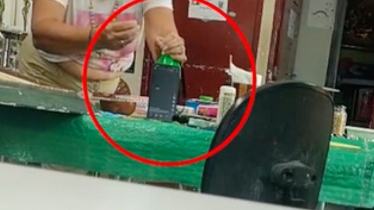 Estudante é flagrada ao colocar veneno em garrafa de água de professora dentro de sala de aula em escola de Recife