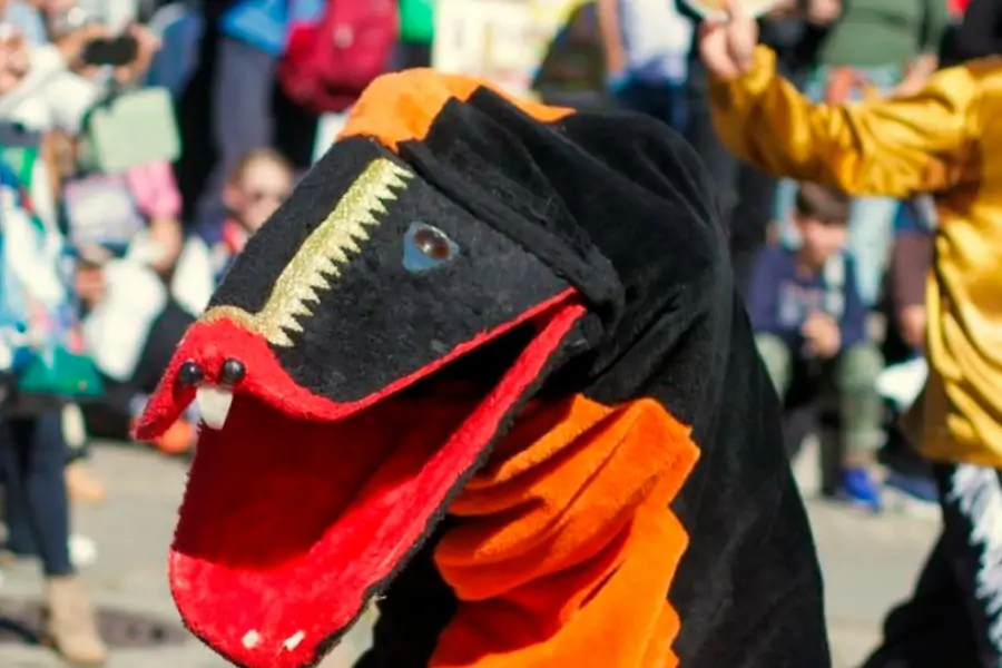 Fundação Franklin Cascaes celebra 39 anos com programação cultural gratuita no Largo da Alfândega • Sul de Floripa