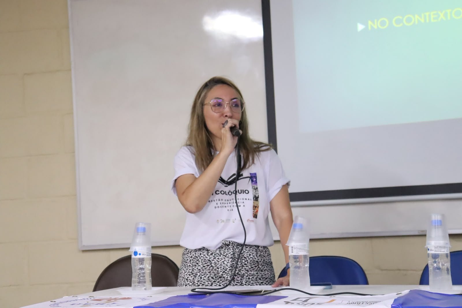 Precarização do trabalho docente e experiências na EJA estarão em debate em colóquio da UERJ