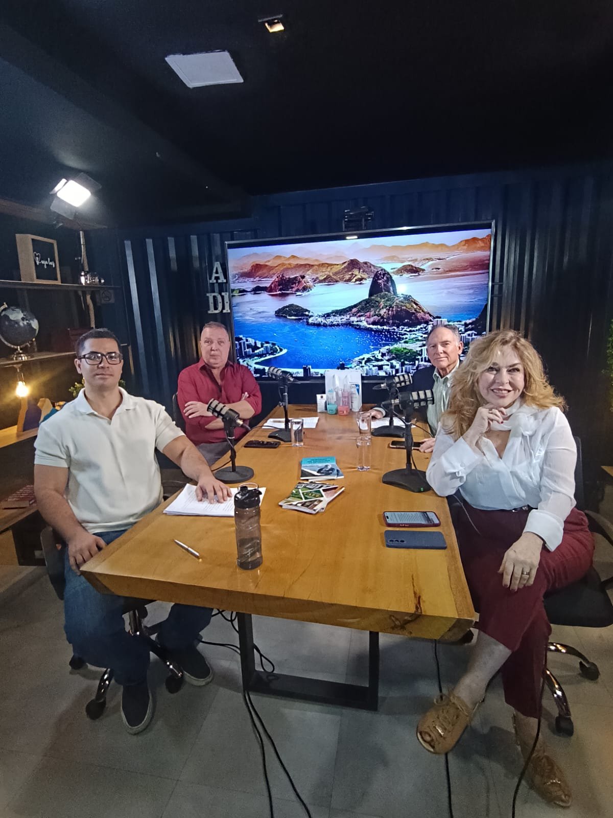 Podcast “Apaixonados pelo Rio” recebe Steve Solot e Eliana Ovalle para debater cinema, comunicação e desenvolvimento humano