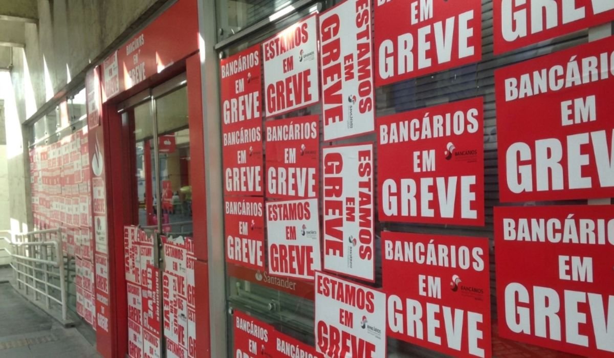 Categoria bate o martelo e greve dos bancários tem data marcada após rejeição de proposta da Fenaban