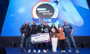 Startup Summit registra quase R$ 400 milhões em intenção de investimentos e revela vencedor do Prêmio Sebrae Startups