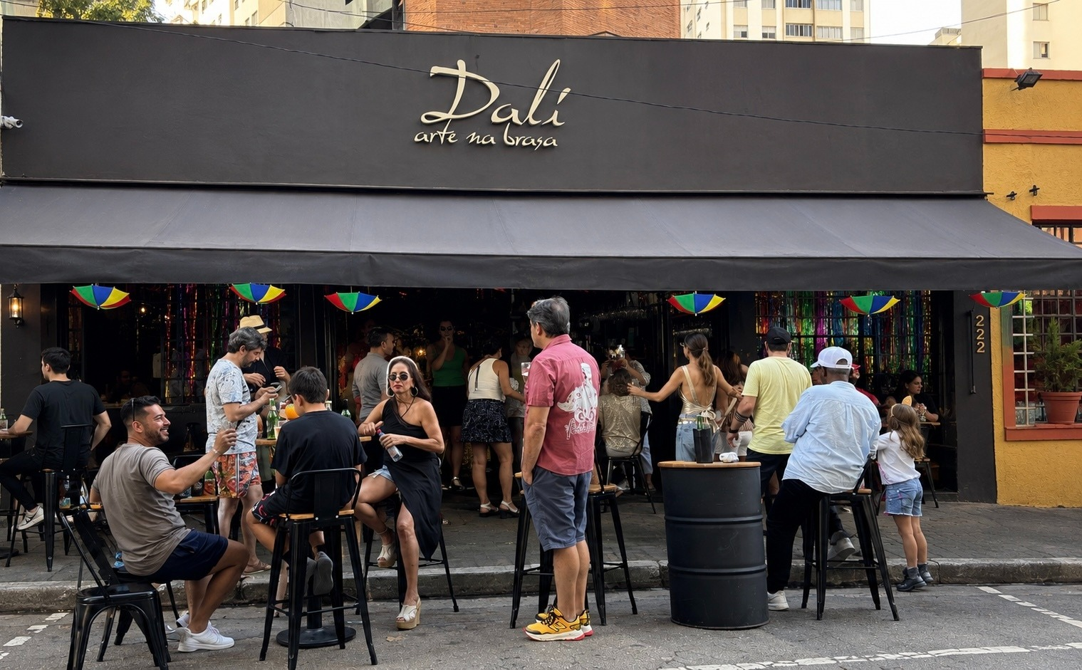 De gastrobar a “quintal de casa”: Dalí reúne moradores de Moema com gastronomia, música e diversão