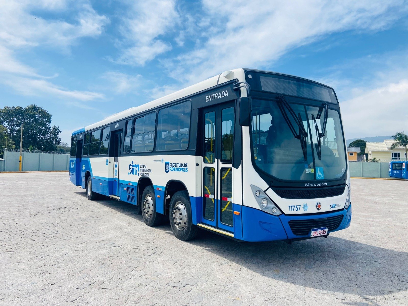 ACESSIBILIDADE: Florianópolis passa a ter frota 100% equipada com elevador no transporte convencional