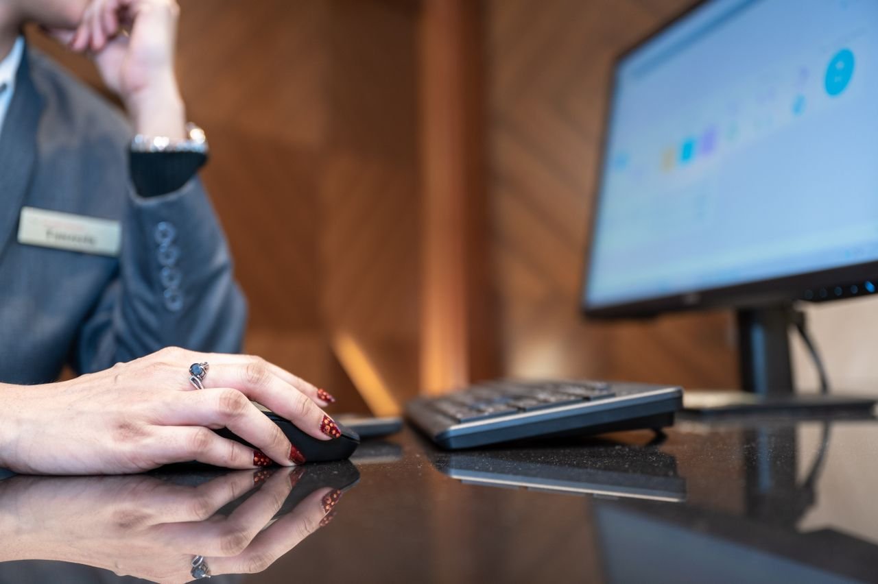 Novos negócios crescem 14% no Brasil, mas presença digital ainda desafia empreendedores 