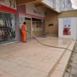 São José coloca máquinas na rua para acelerar limpeza e conservação urbana