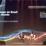 Brasil na nova ordem global e transformação das lideranças pautam segundo dia do IBGC