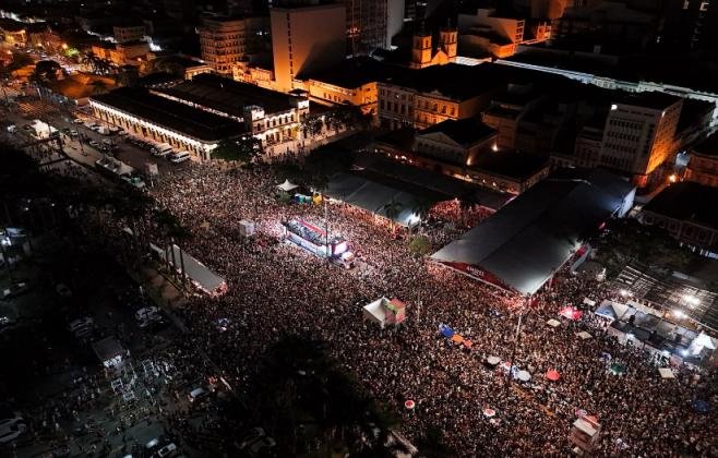 Carnaval 2027: Florianópolis antecipa lançamento com foco em consolidar festa como maior do Sul do Brasil