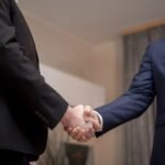 O que é nearshoring e como ele pode criar novas oportunidades para empresas?