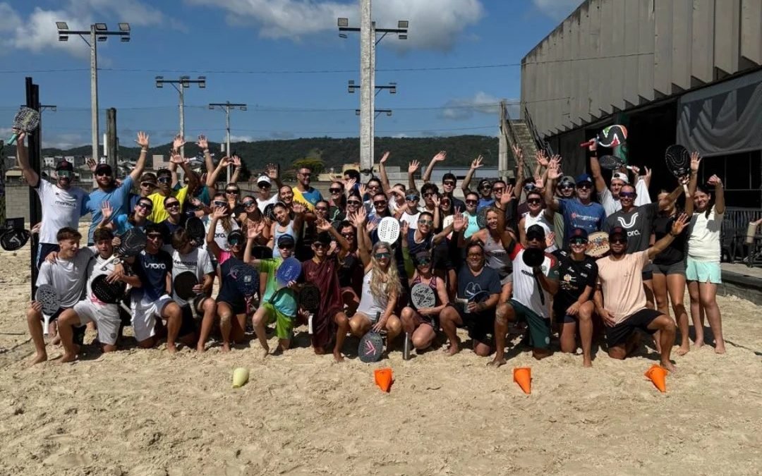 64 atletas representam Santa Catarina na Copa das Federações de Beach Tennis